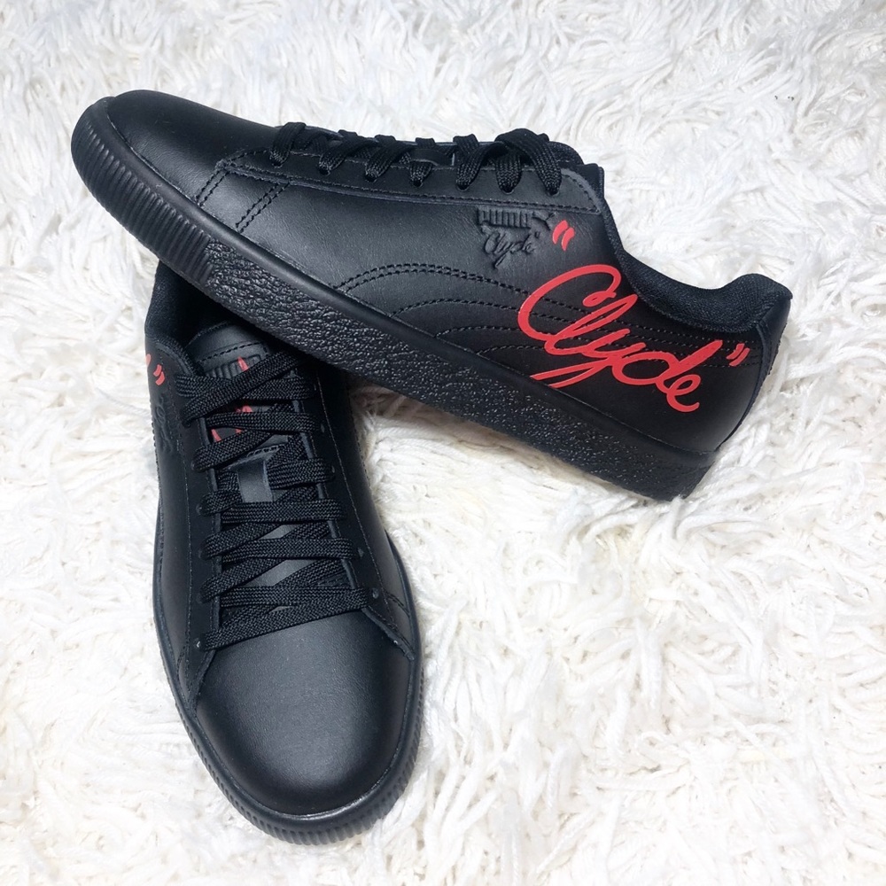 Brand NEW! Puma Blk/Red “Clyde” Sneakers Size 7